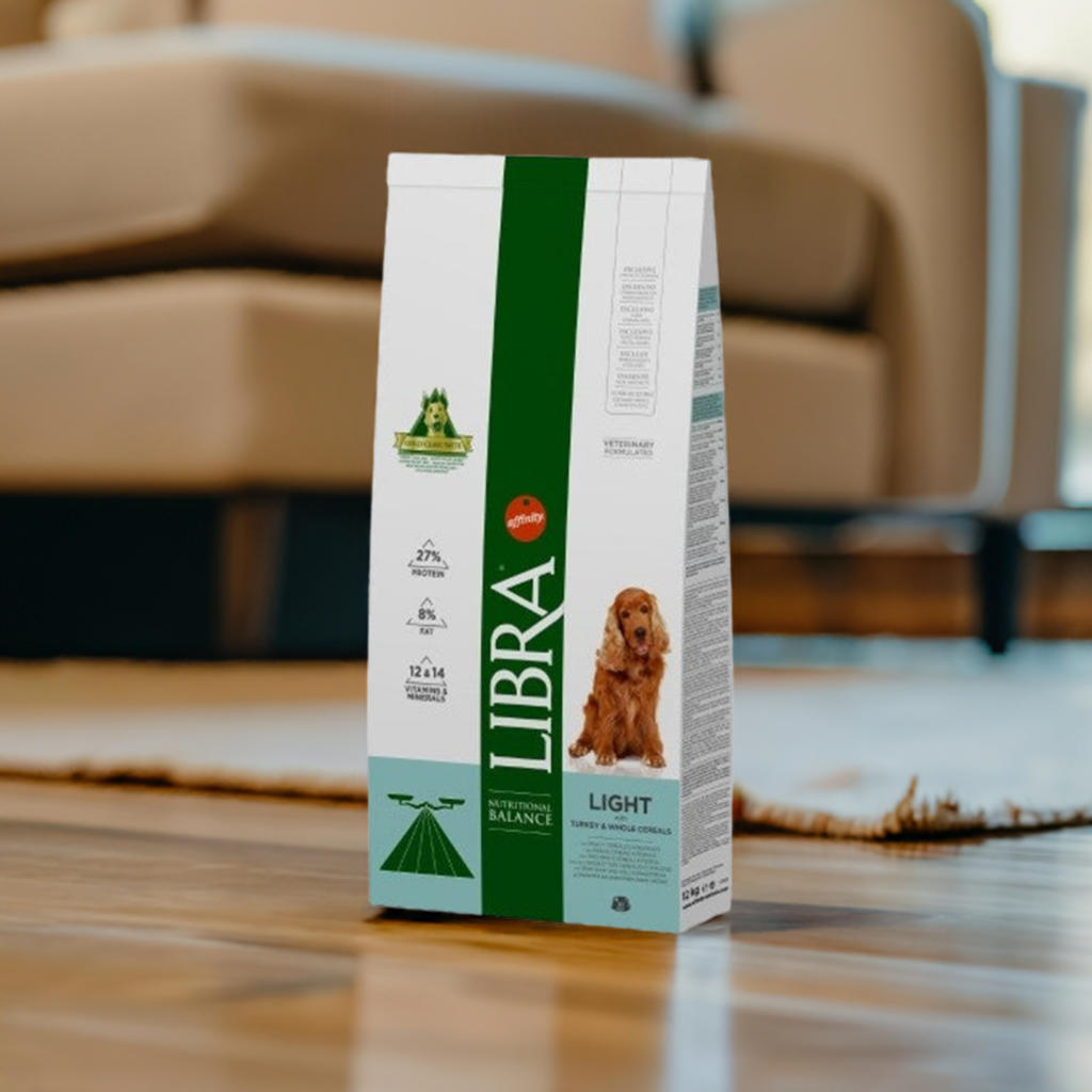 Alimento para perros Libra Light para control de peso - 12 Kg