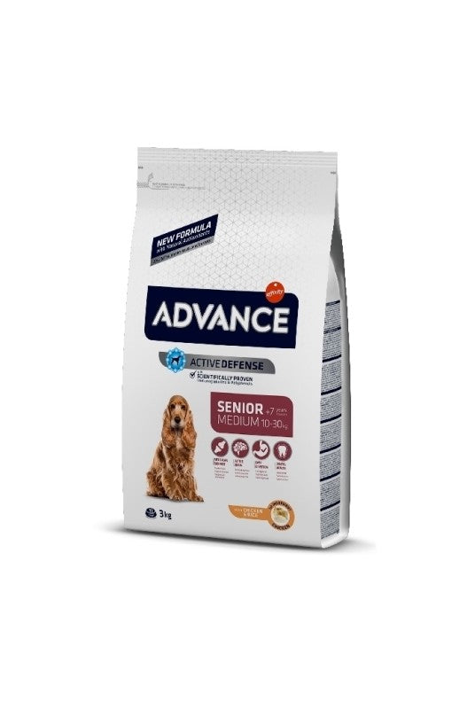 Este paquete contiene 3 kilos de comida crujiente hecha especialmente para perros mayores de tamaño mediano. Las bolitas son fáciles de masticar y tienen todo lo que tu perro necesita para mantenerse sano y activo en sus años dorados. ¡Es como darle un alimento pensado justo para su edad!