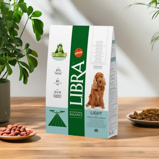 Si tu perrito necesita cuidar su figura, Libra Light es una comida pensada para él. ¡Viene en una bolsa de 3 kilos!

